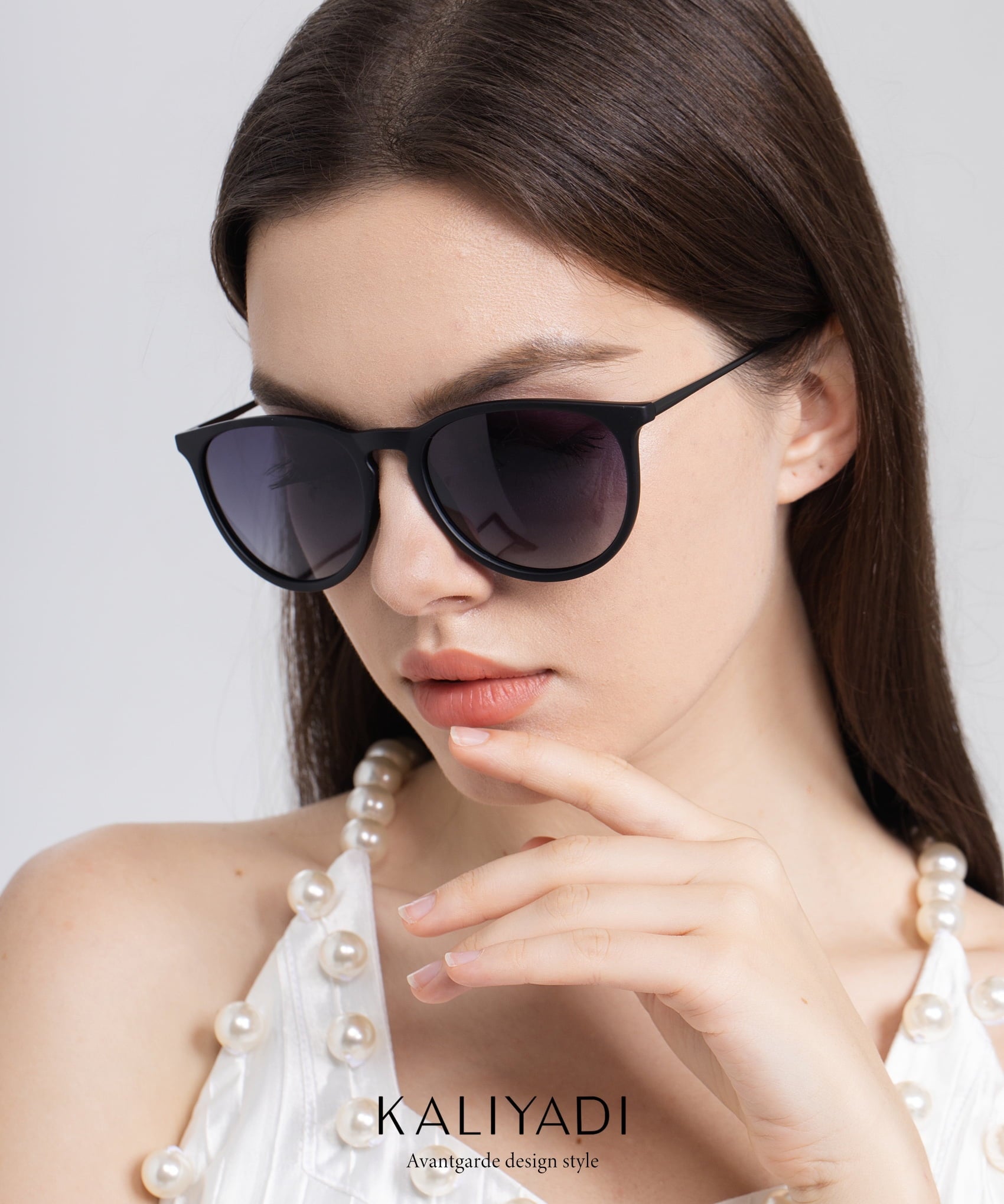 KALIYADI Cat Sunglasses Women Retro Polarized Sun Glasses with UV Protection for Women(S28)